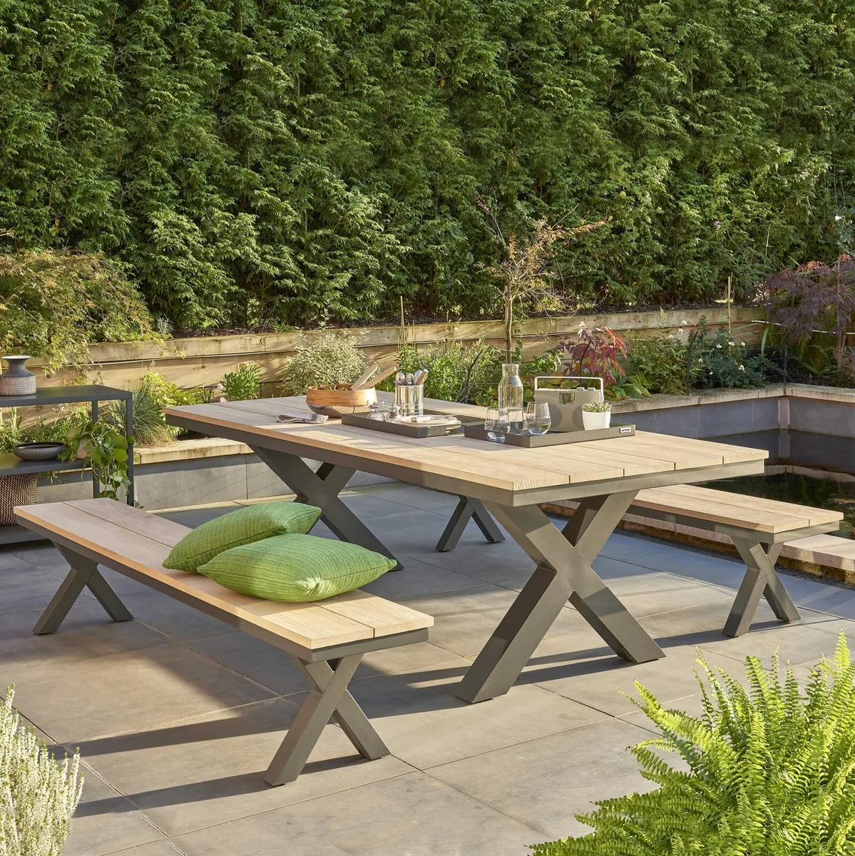 Garden seating - Image 2