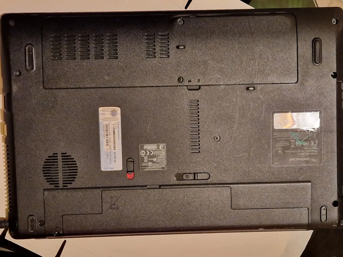 Packard Bell 15.6 Laptop, Model PEW91, 6GB, 500GB - Image 4