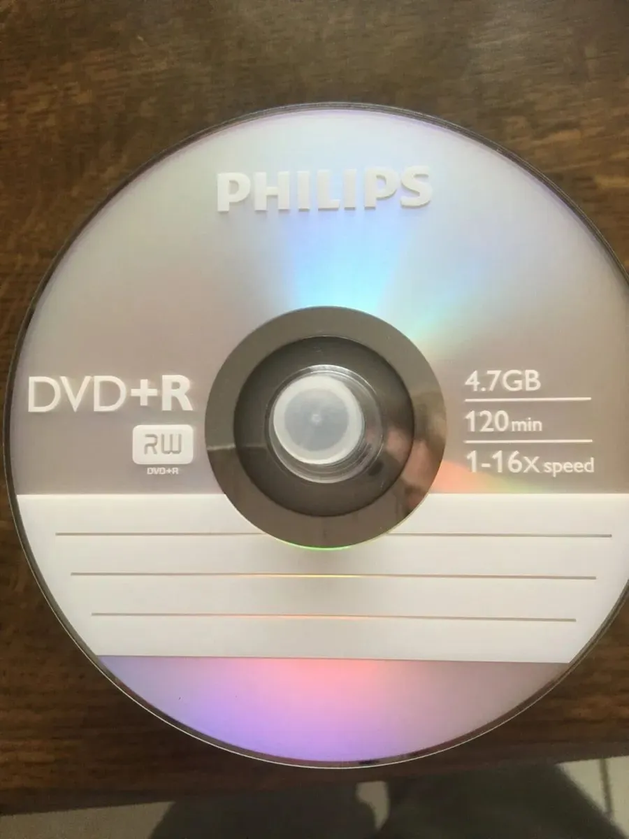 NEW Set 40 Philips Blank DVDs (DVD+RW) On Spindle - Image 1