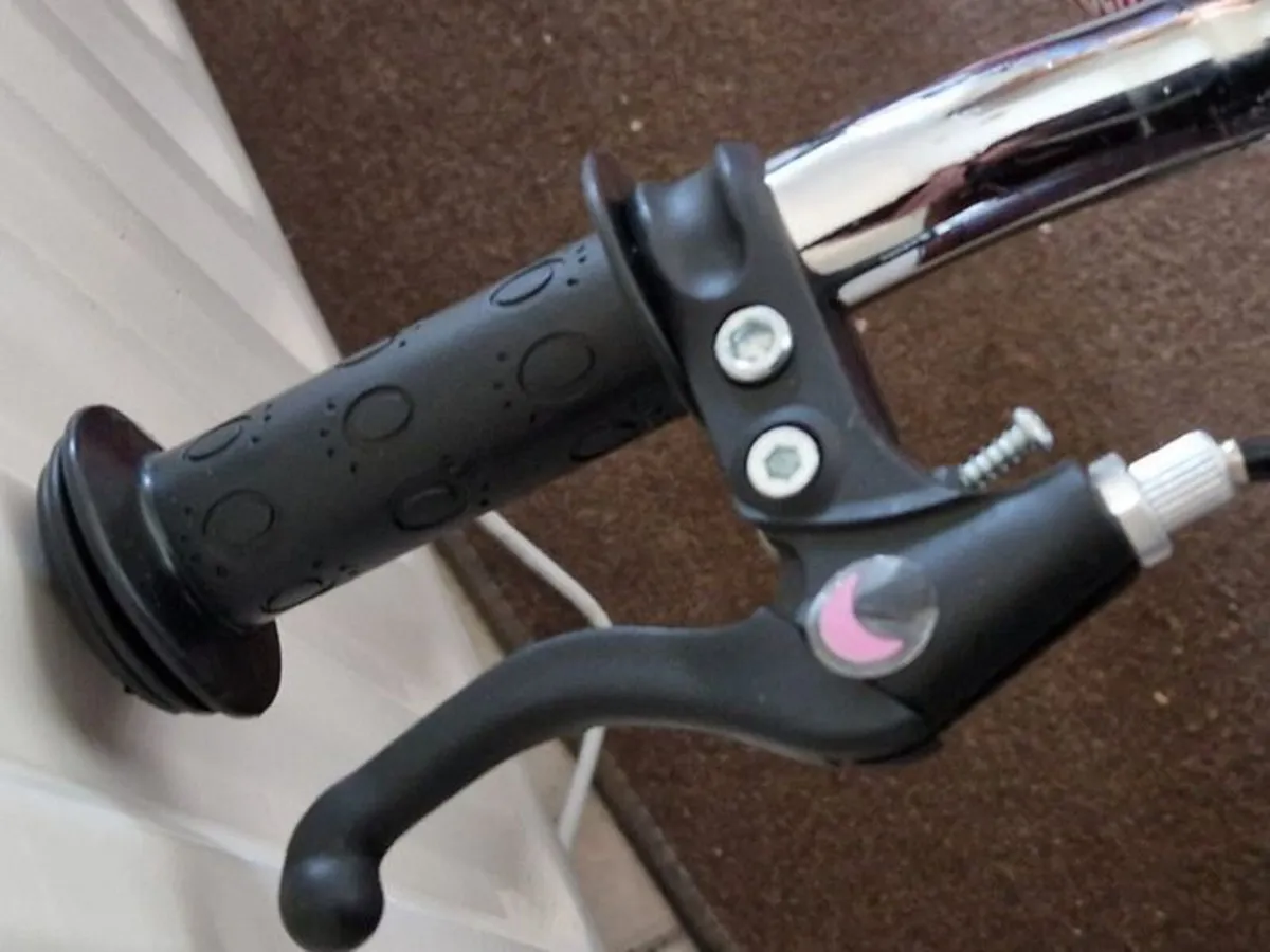 SUPERTOYS Balance Bike in BRAND NEW Condition - Image 2