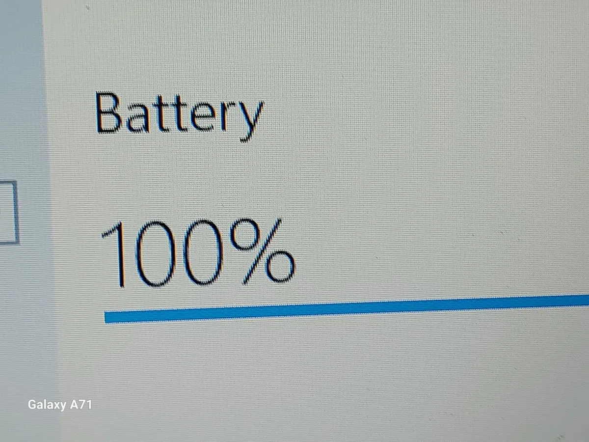 ACER TravelMate 5335 Laptop, 4GB Ram, 250GB HDD, - Image 2