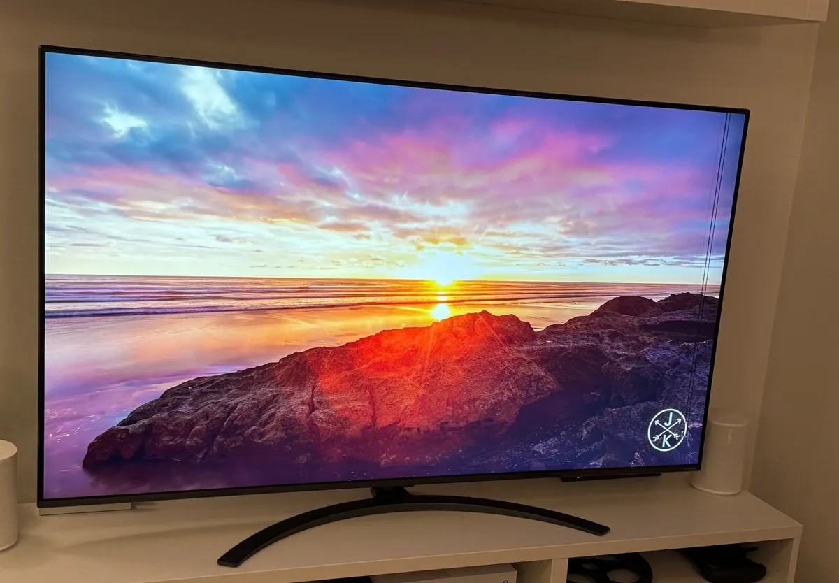 LG tv 65 inch - Image 1
