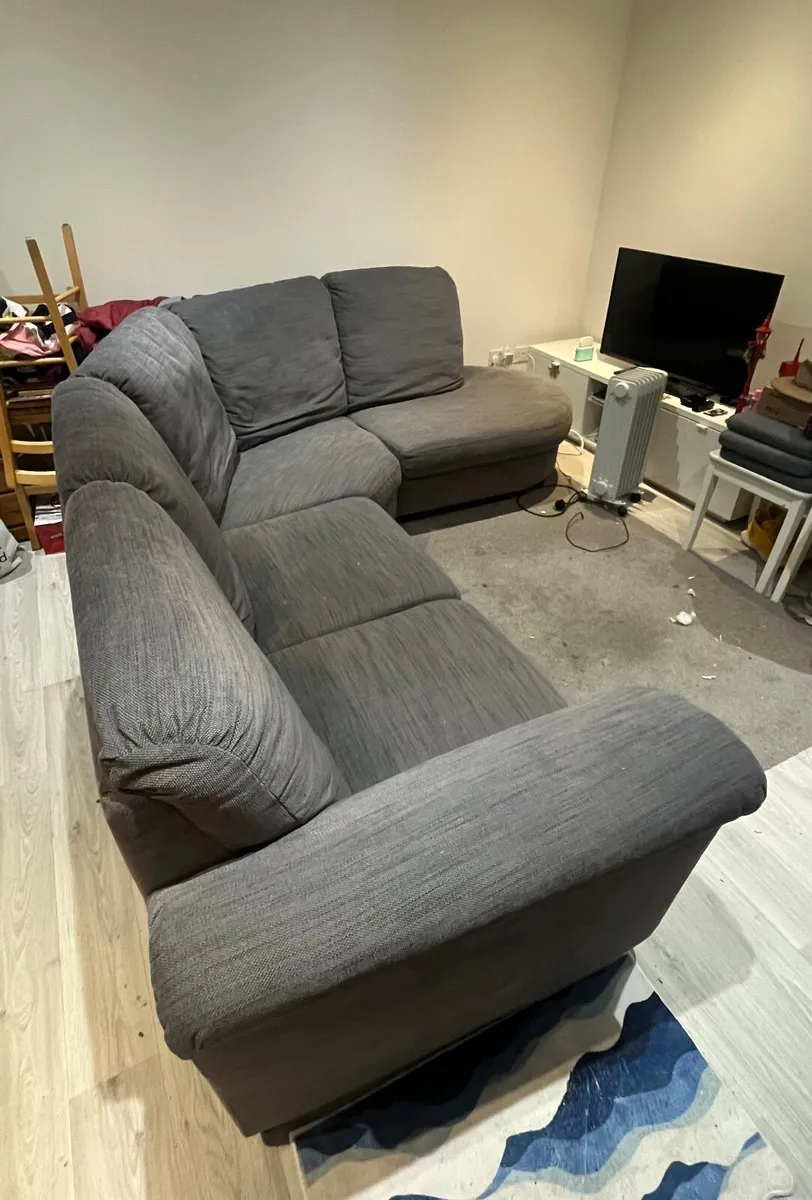 Modular 6 Seat Couch - Image 2