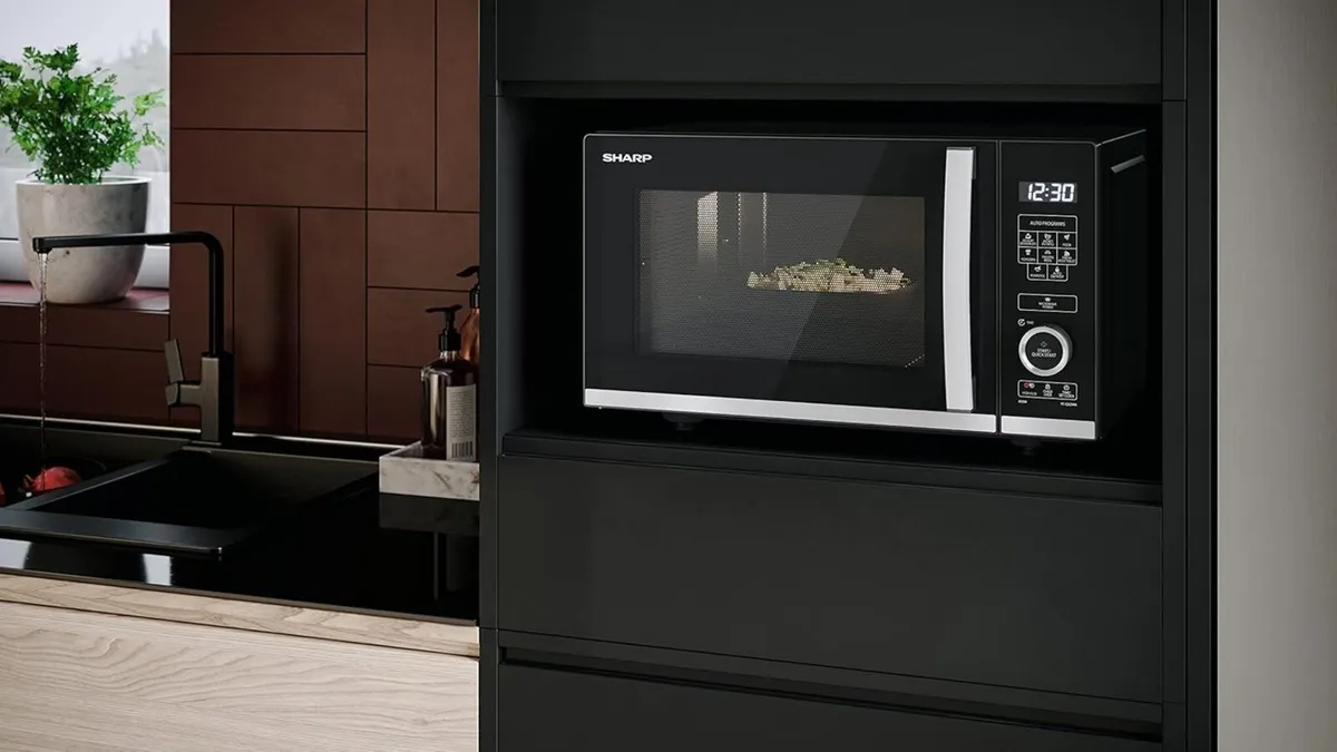 YC-QS204AU-B Compact 20 Litre 800W Digital - Image 2