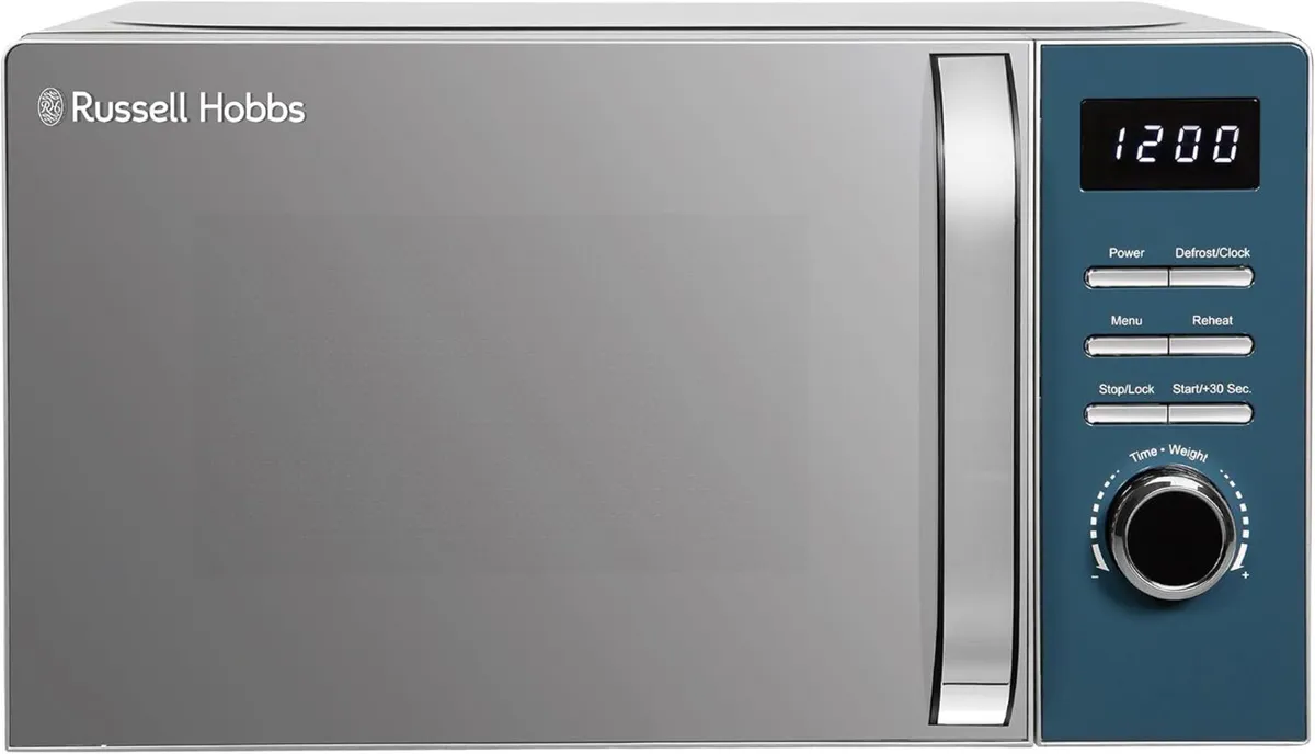 Ocean Blue Digital Microwave 20 Litre 800W Solo - Image 1