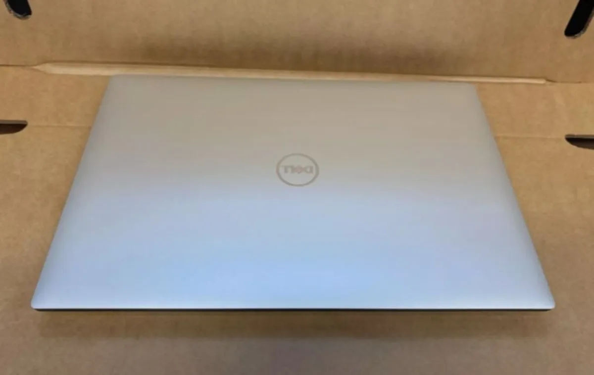 Dell Precision 5540 15 Laptop i7 32GB 512GB GAMING - Image 3