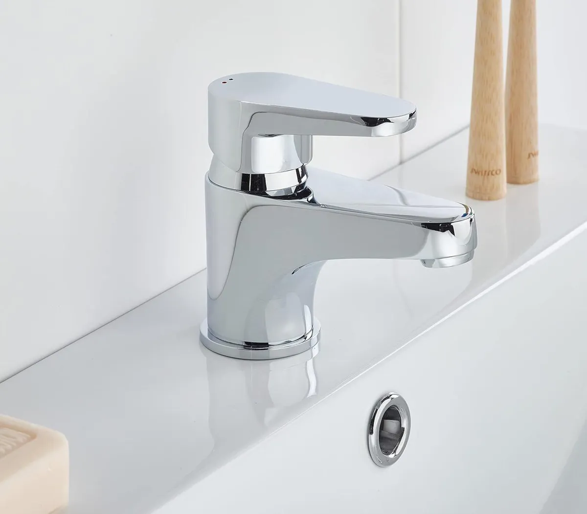 Quest Basin Mixer With Clicker Waste Chrome - Image 3