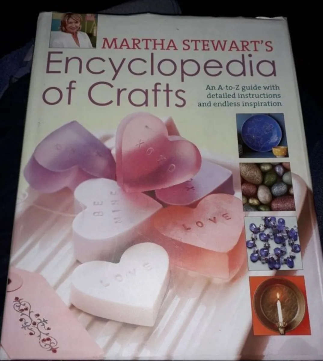 Martha Stewart's Encyclopedia of crafts 
Fantastic - Image 3