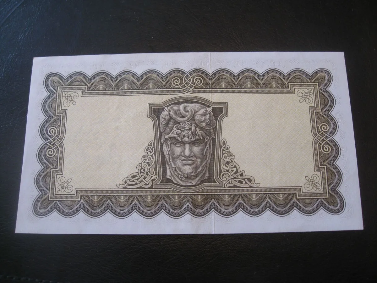 5 Pound Lavery Notes - 80 Euros Each - Image 2