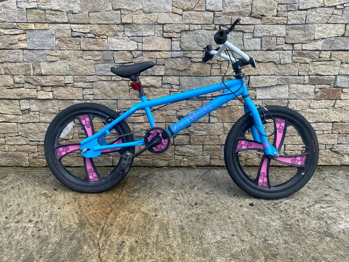 Child’s BMX bike - Image 3
