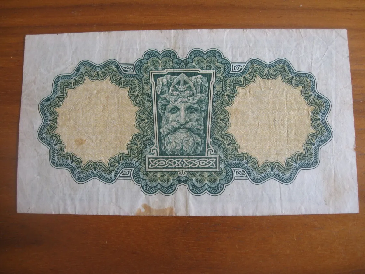 1 Pound Lavery Note - 250 Euros - Image 2