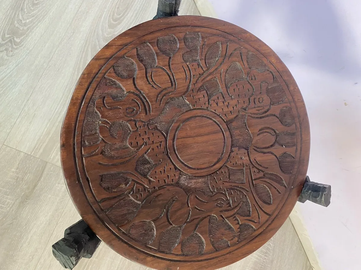 African table - Image 2