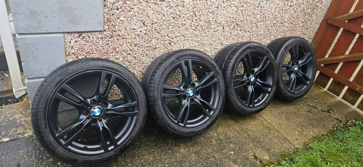 18" BMW 400M OEM M Sport Alloy Wheels –Satin Black - Image 1