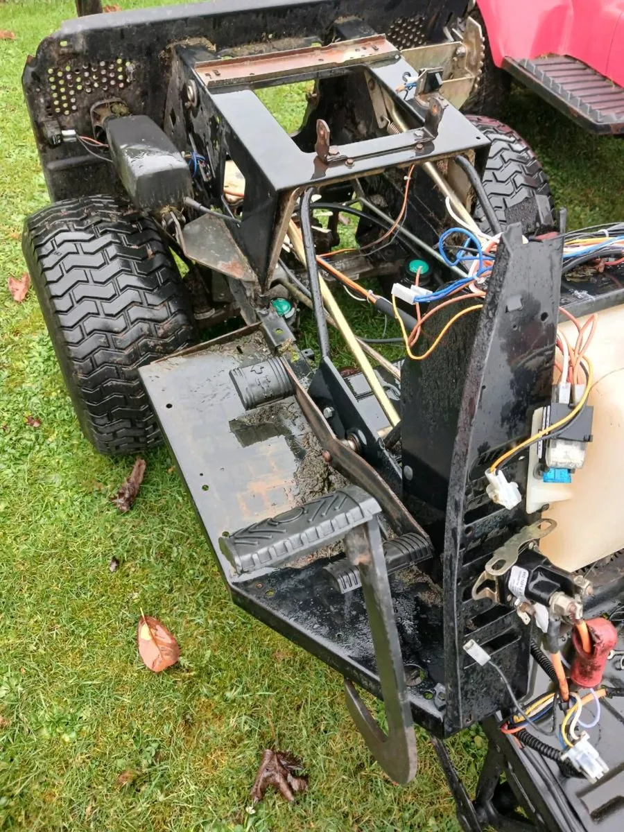 Replacement transmissions for ride on mowers - Image 3