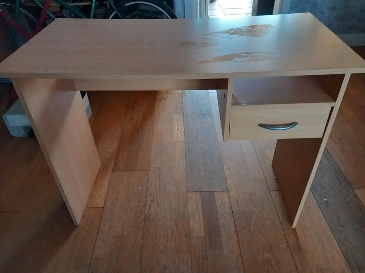 Study Table - Image 1