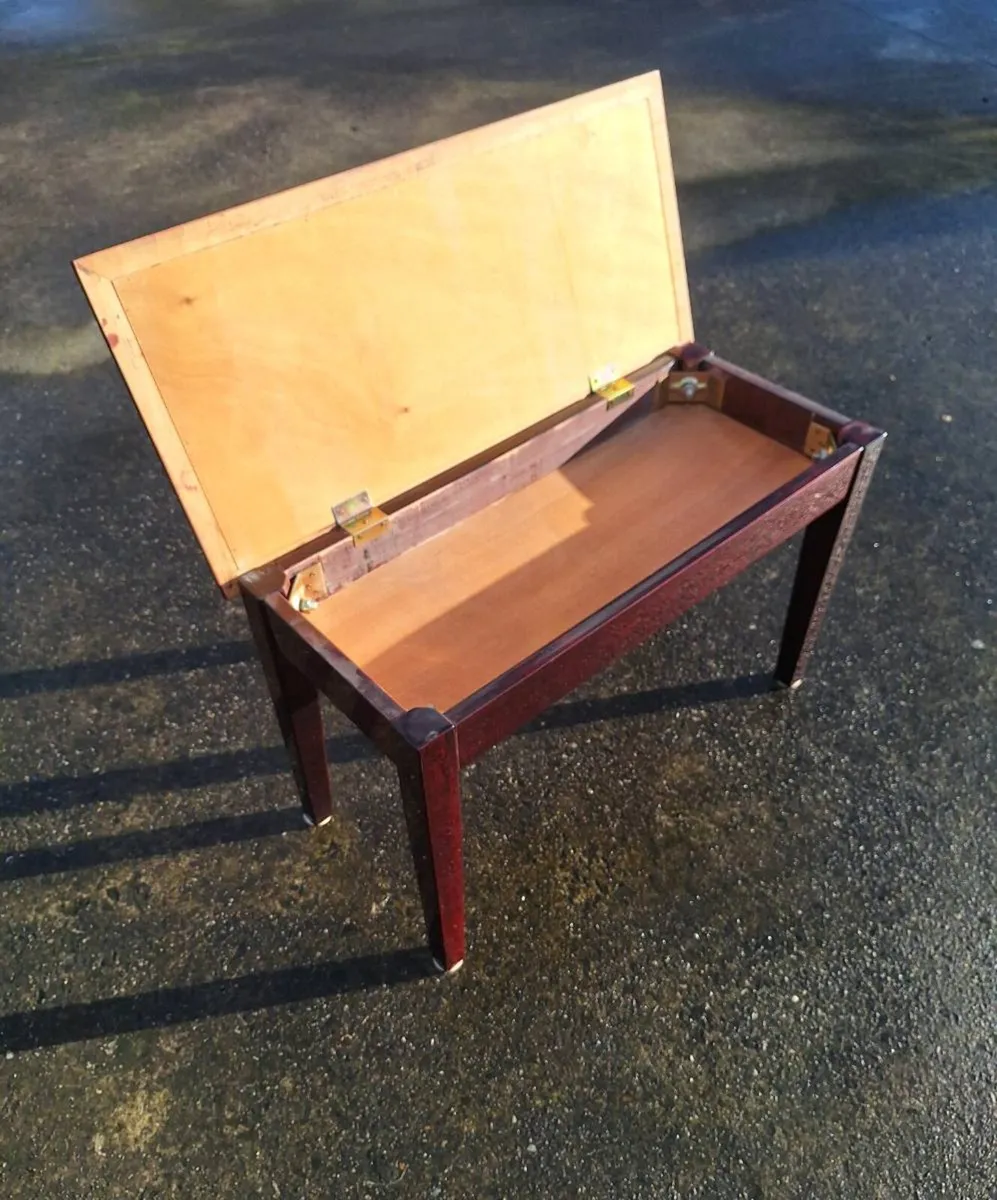 Lovely piano stool - Image 2