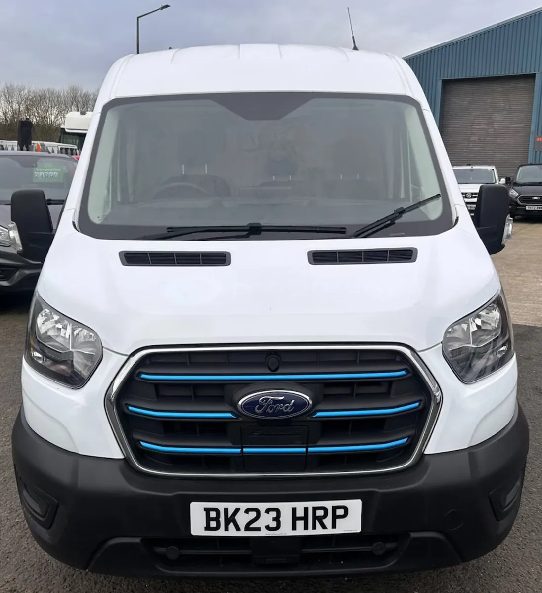 2023 Ford E-Transit Panel Van - Image 1