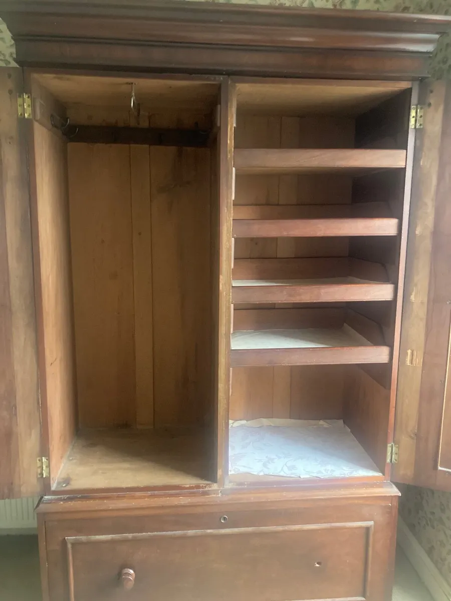 Antique gentlemen’s wardrobe - Image 3