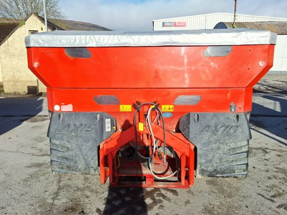 2022 Rauch Axis 30.2 EMC + W V8 64cwt 26138 - Image 3