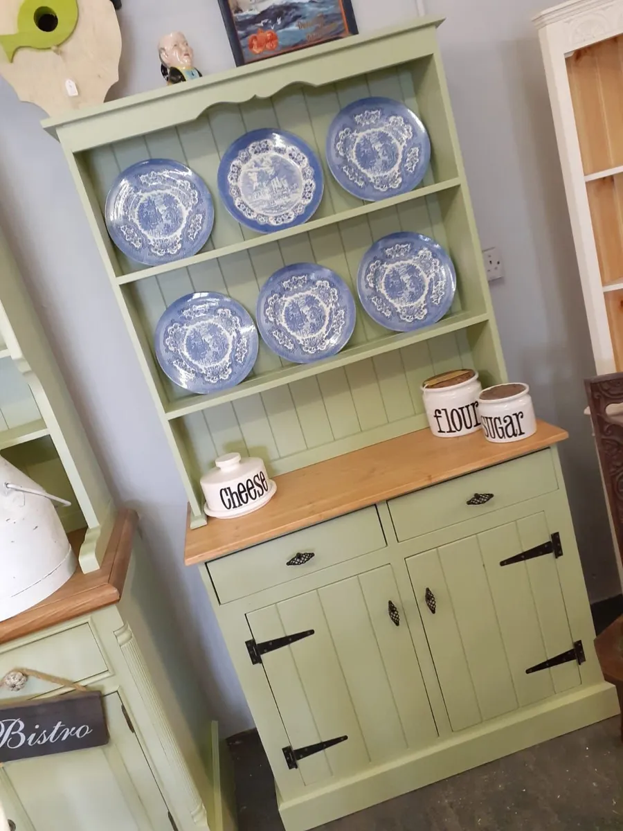 Kitchen dresser, pine workshop - Image 2