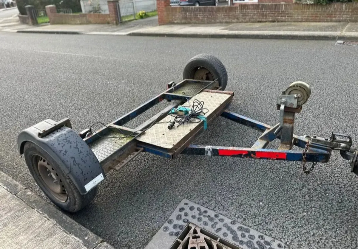 Tow dolly - Image 1