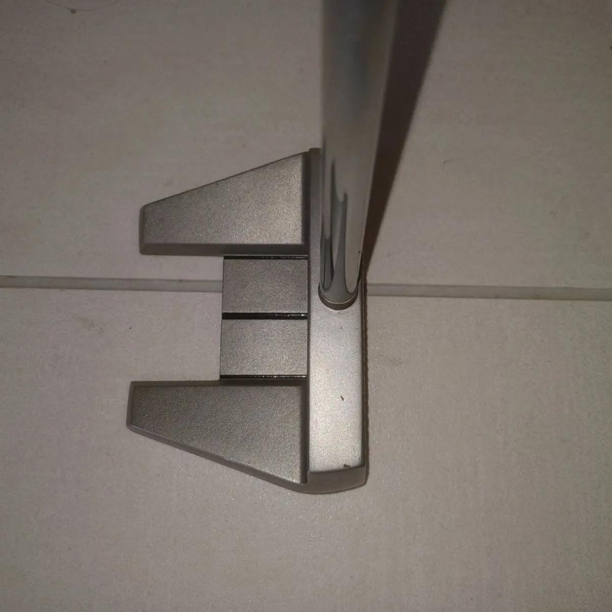 Cleveland HB Soft 2 11C Broomstick Putter - Image 3