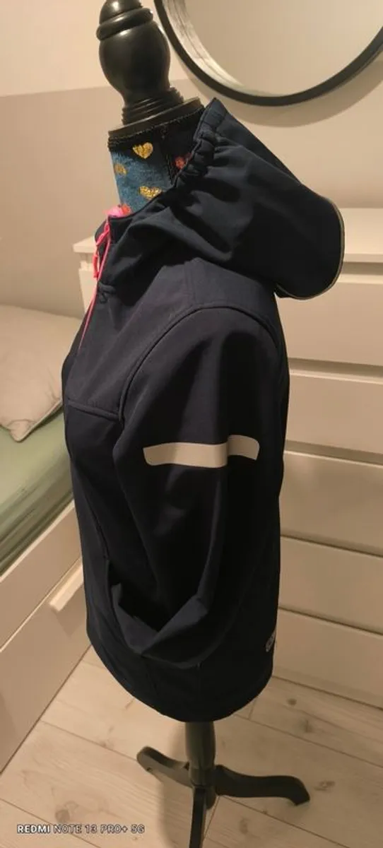 Softshell Jacket Girsl (156cm) New - Image 4