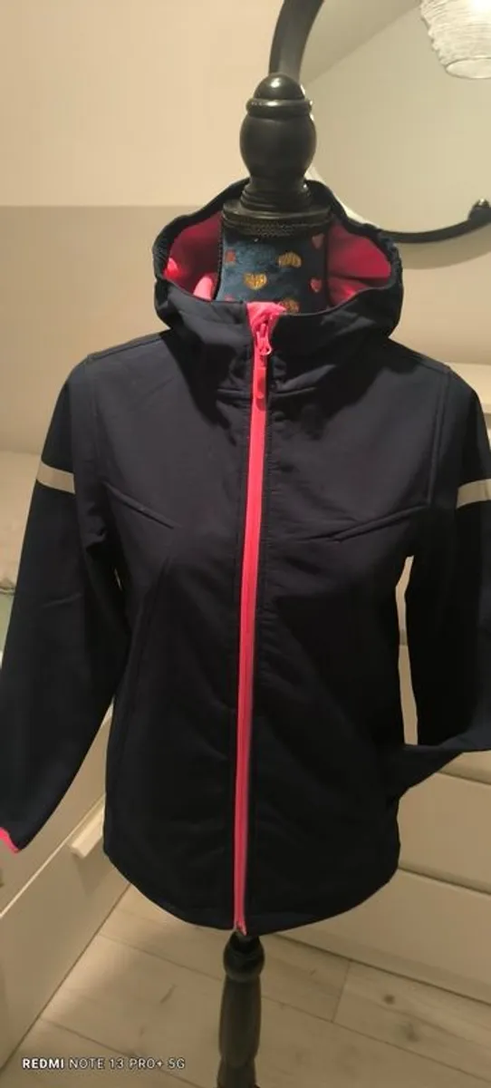 Softshell Jacket Girsl (156cm) New - Image 2