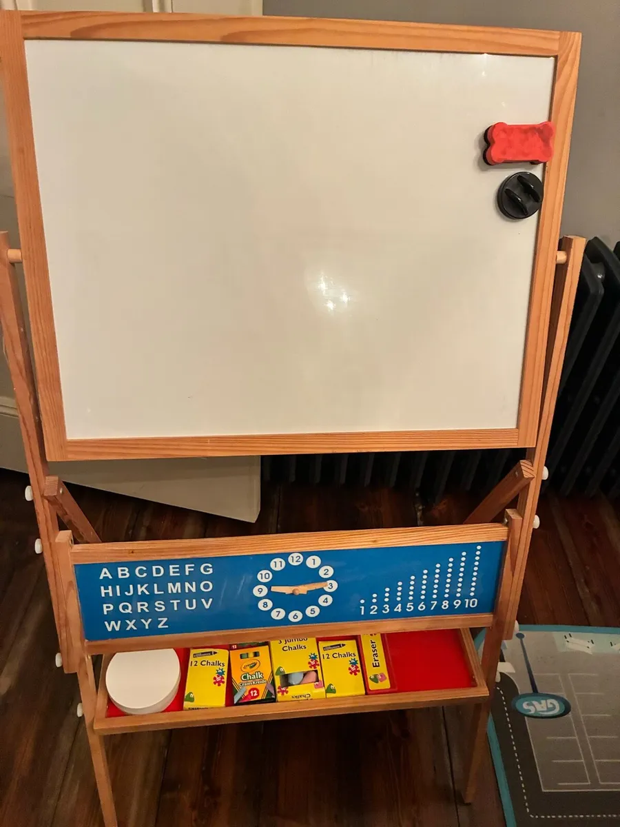 Double-sided Easel - Image 1