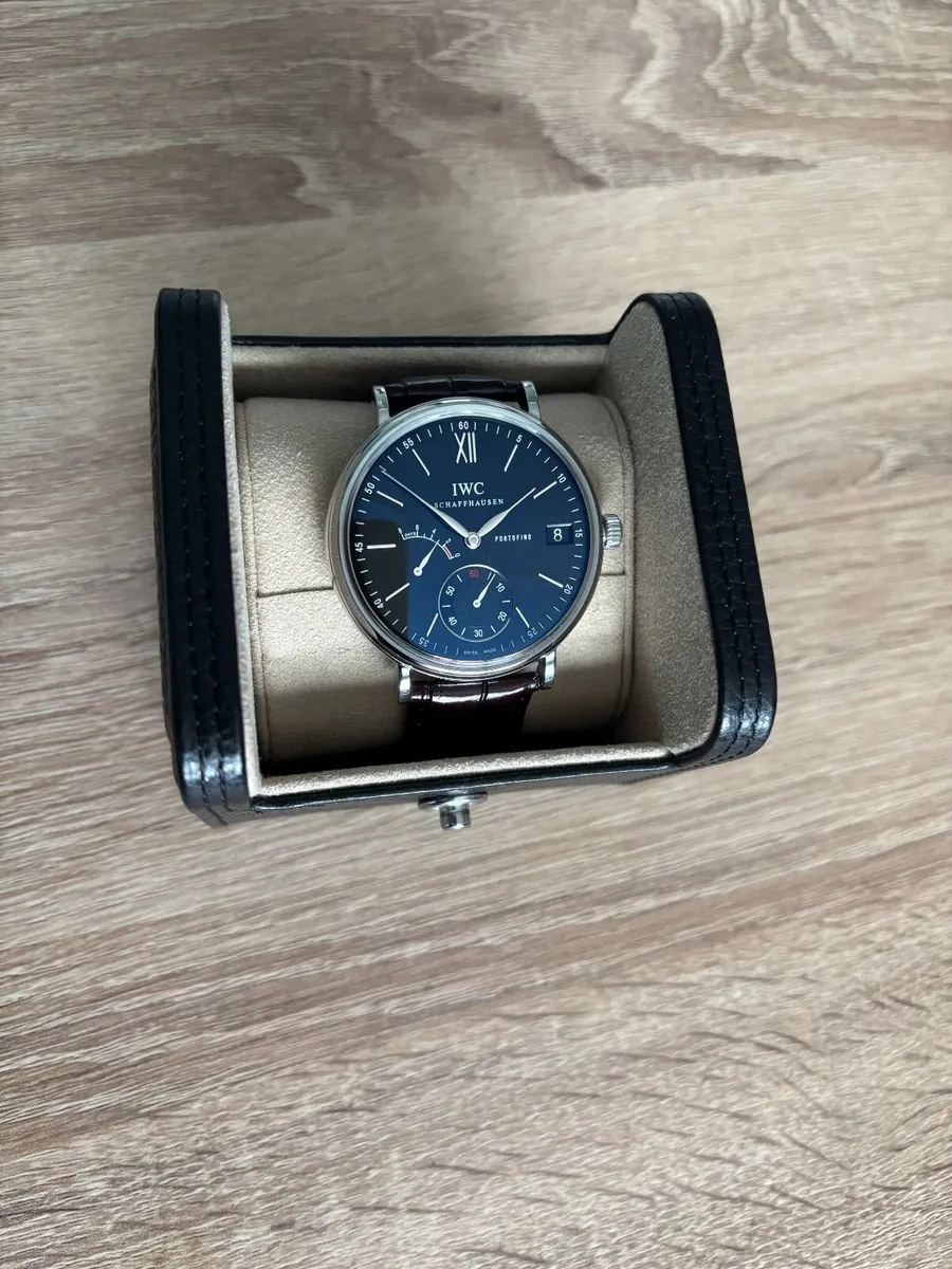watch - Image 1
