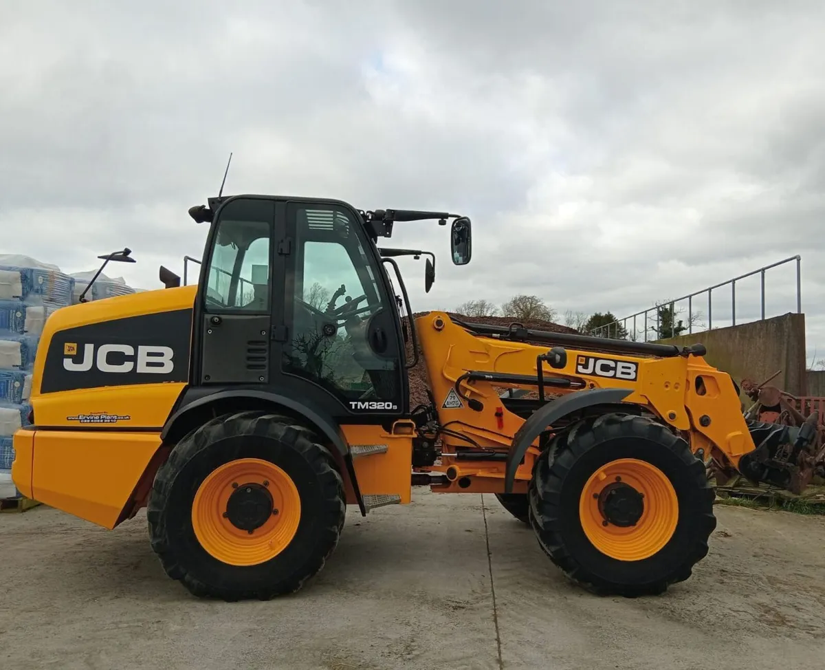 2013 JCB TM320S - Image 2