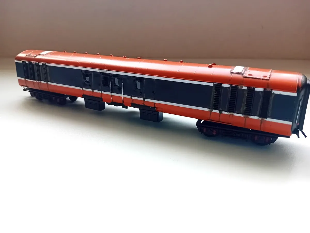 MODEL RAILWAY  IRISH  MK 2  GENERATER VAN - Image 3