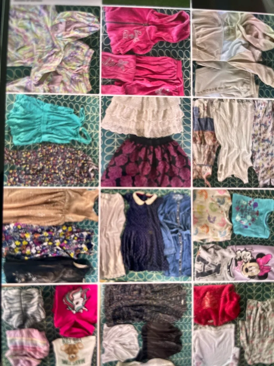 Girls clothes age 7-8 - Image 1