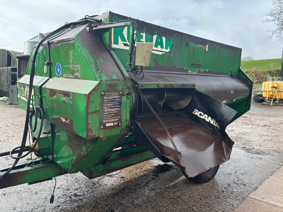 Keenan 70 diet feeder - Image 1