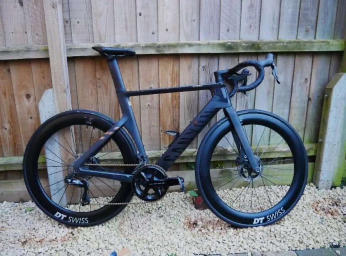 2023 Canyon Aeroad CFR Dura-Ace Di2 - Image 1