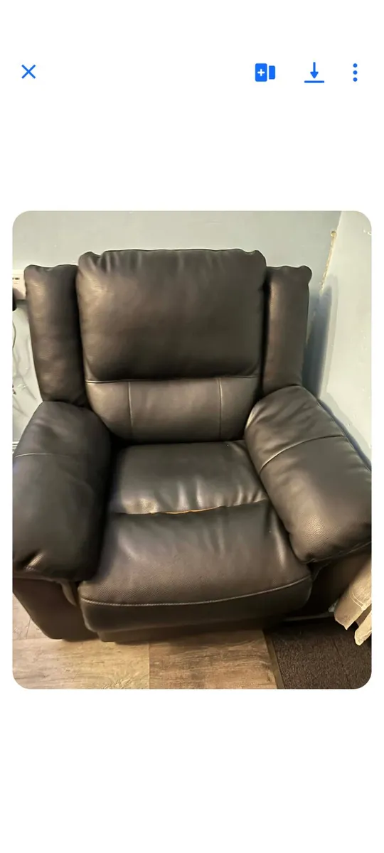 Leather armchair - Image 1