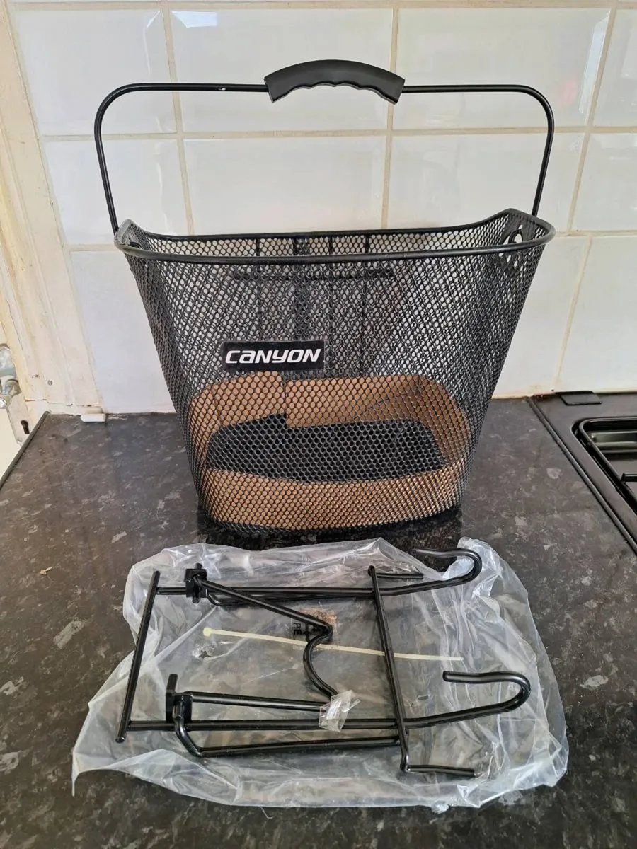 Canyon mesh front bicycle basket - Image 1