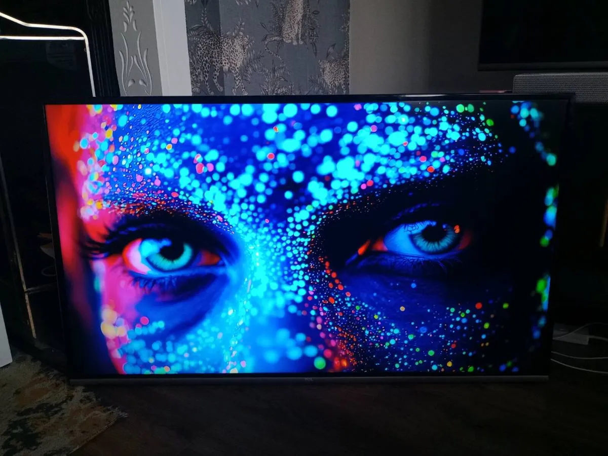 TCL 43" UHD ANDROID SMART TV 43EP658 - Image 2