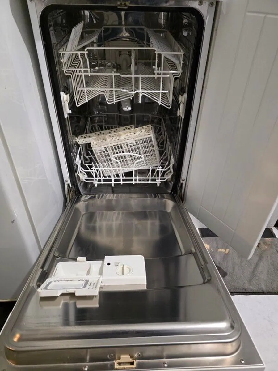 slimline Dishwasher - Image 2