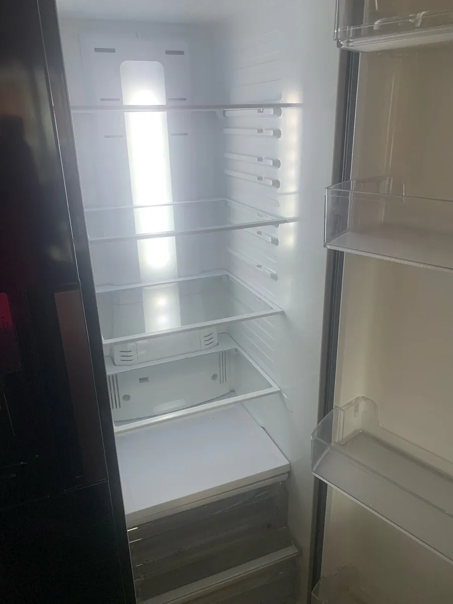 Samsung American Fridge Freezer - Image 3