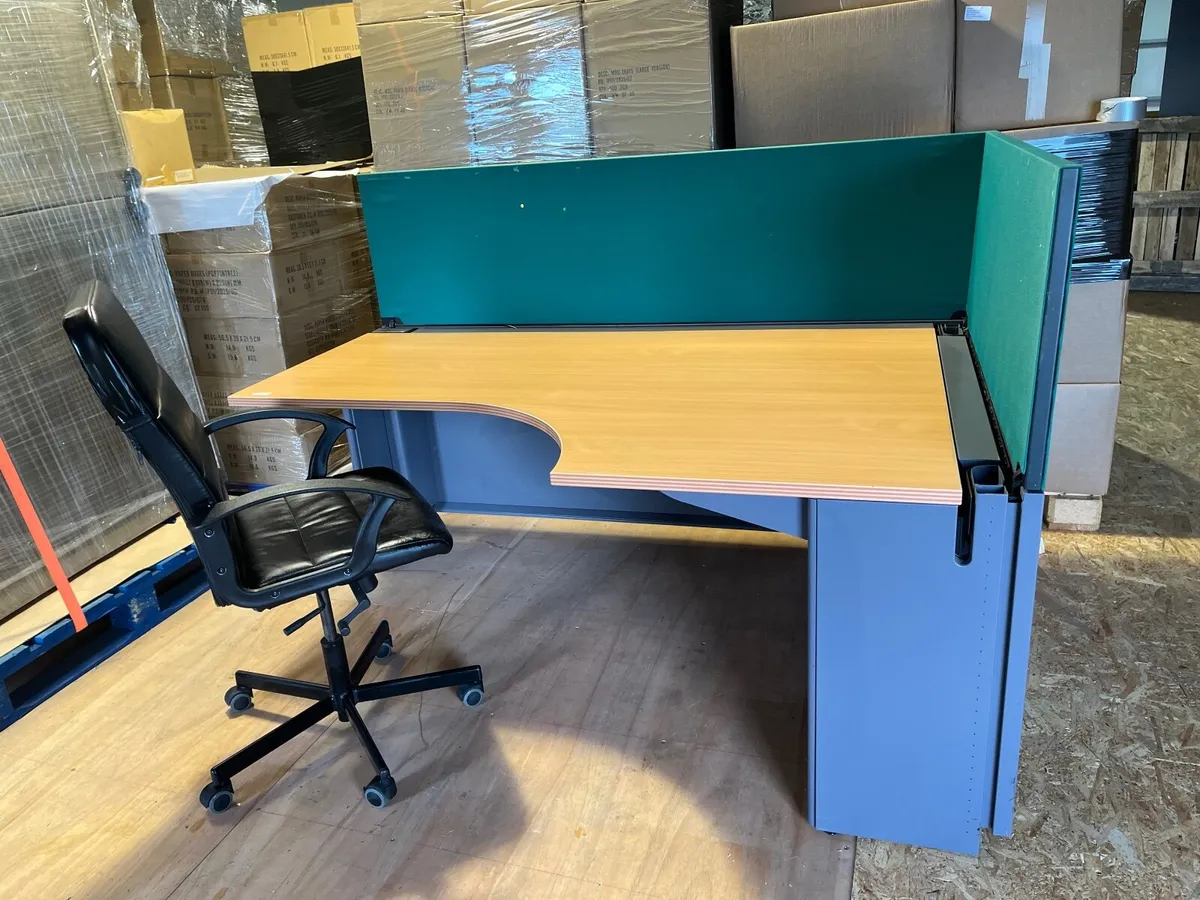 Office desks - Image 3