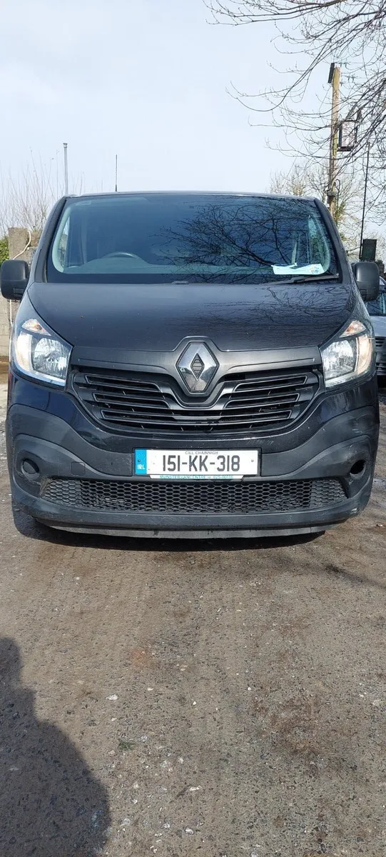 2015 Renault Traffic - Image 1