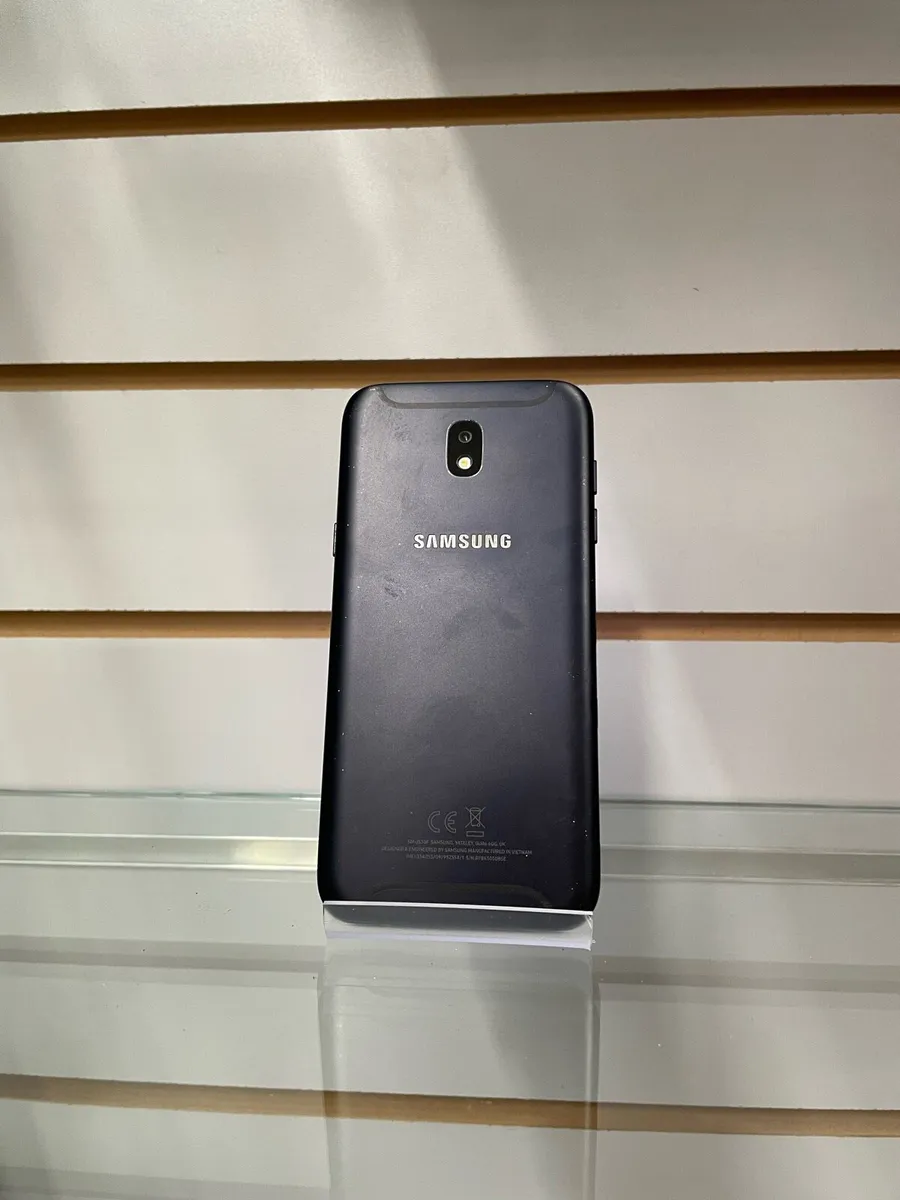 Samsung 2017 - Image 2