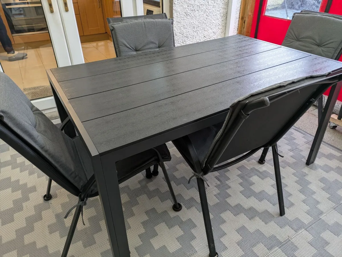 Outdoor garden furniture Table and chairs with Cus - Image 2