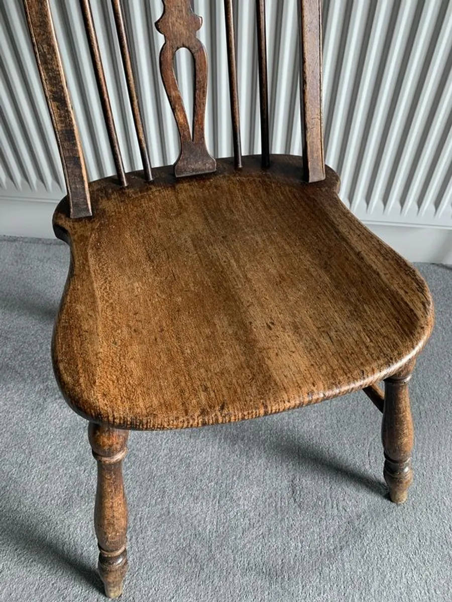 Antique Victorian Windsor Chair. - Image 2