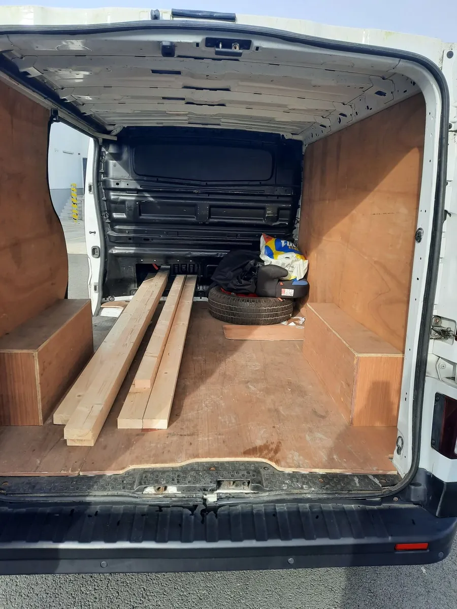 Renault Trafic 2015 - Image 3