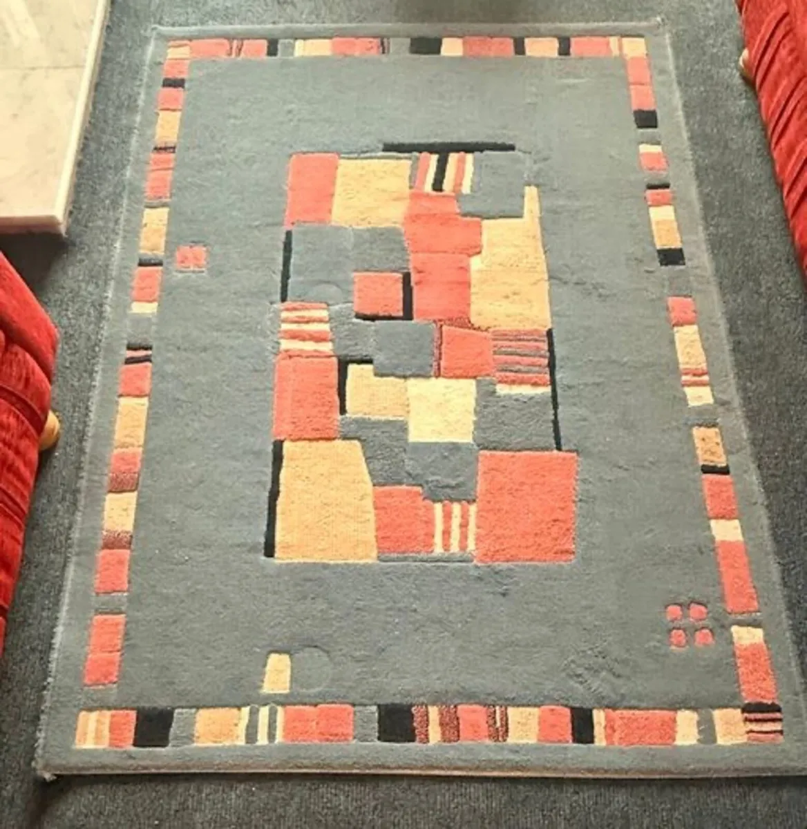 Sky Blue Geometric Pattern Rug(120 x 170 cm) - Image 1