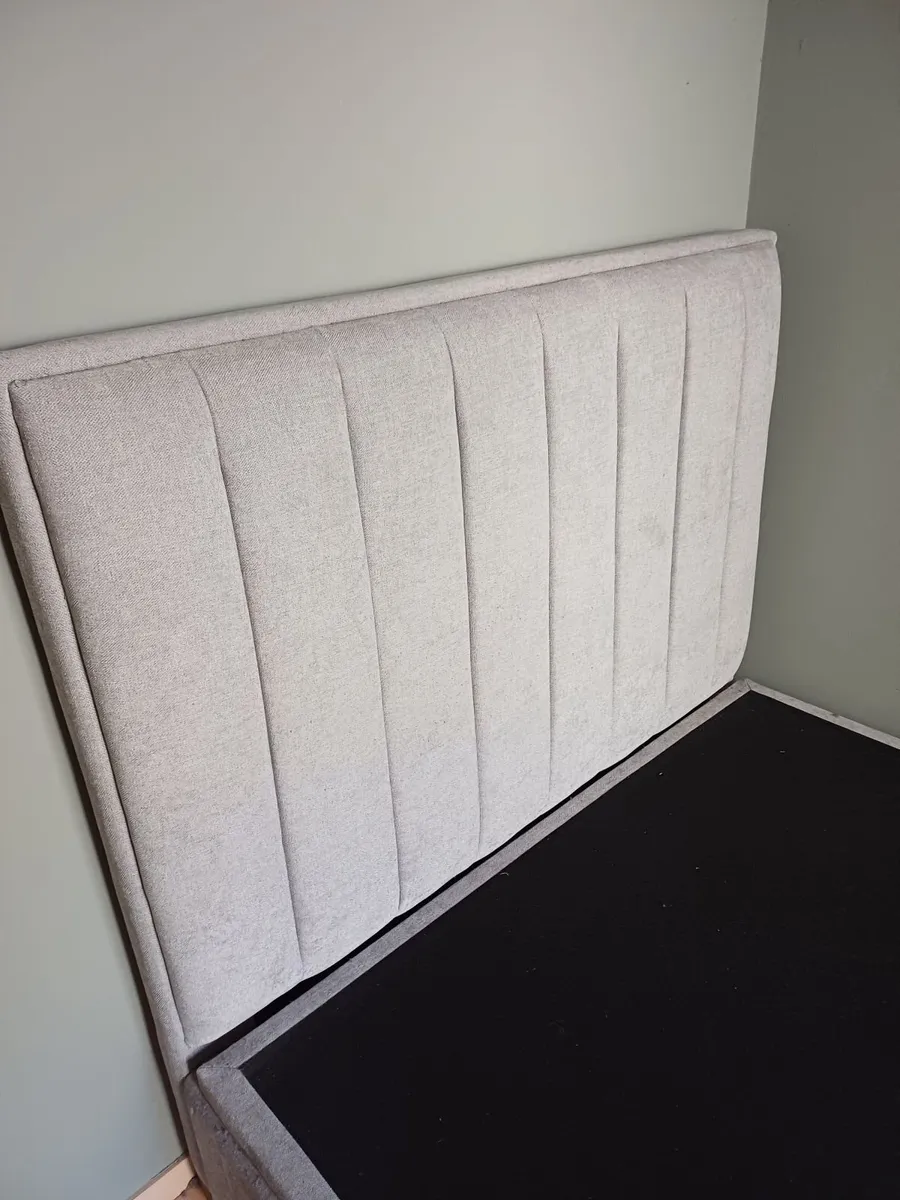 Bed Frame Ottoman - Image 4