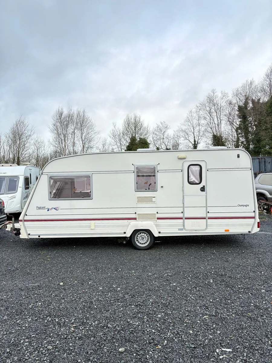 Bailey pageant 4/5 berth caravan for sale - Image 4