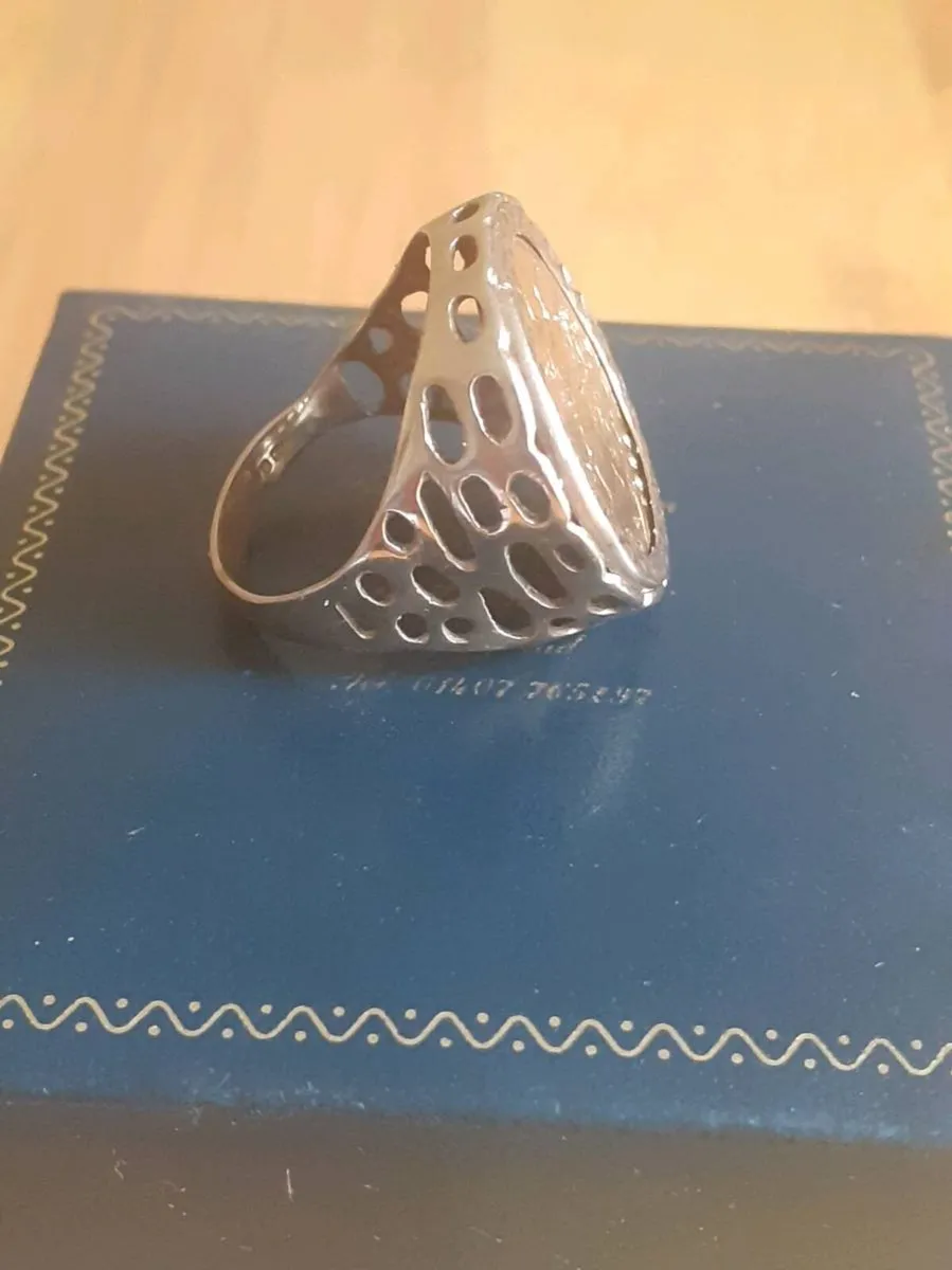 Man's Full gold sovereign - Image 3